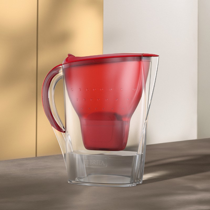 BRITA Marella Cool 2.4L濾水壺 紅色